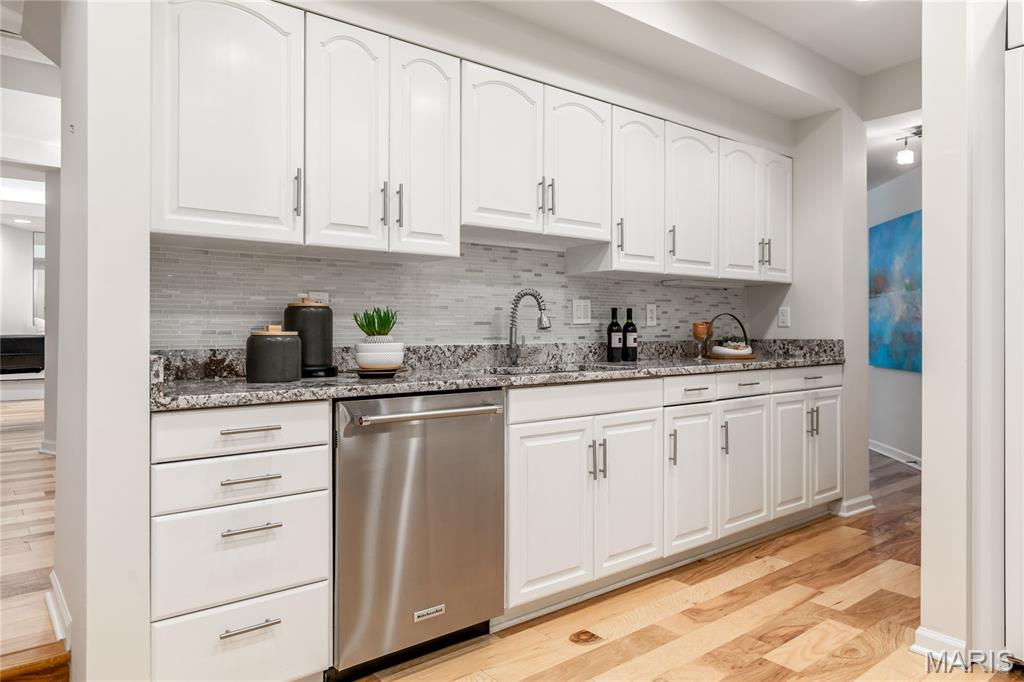 12826 Topping Manor Drive