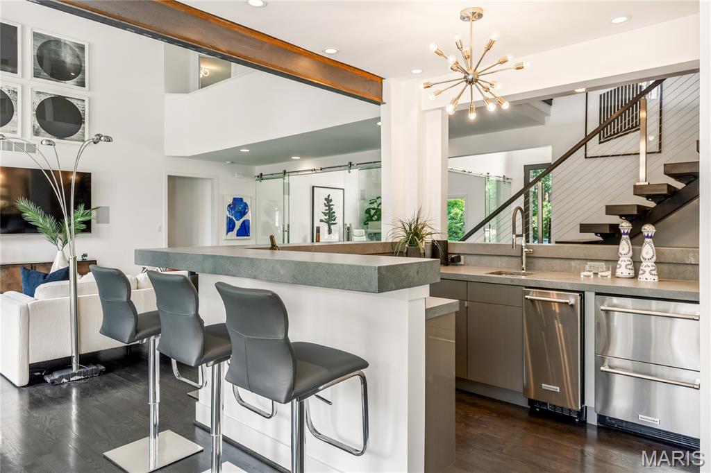 12826 Topping Manor Drive
