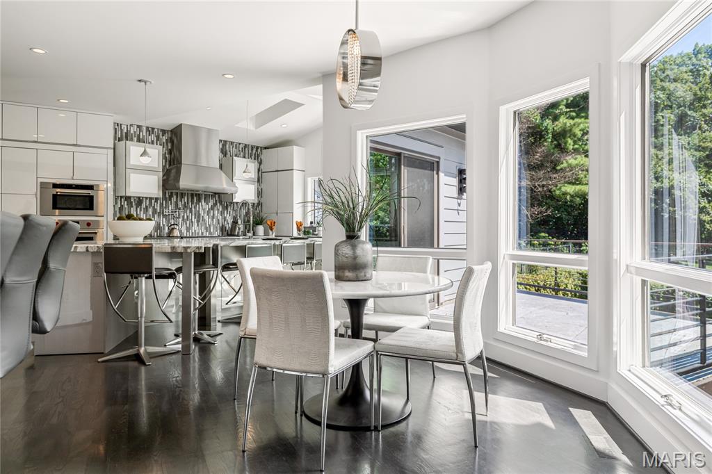12826 Topping Manor Drive