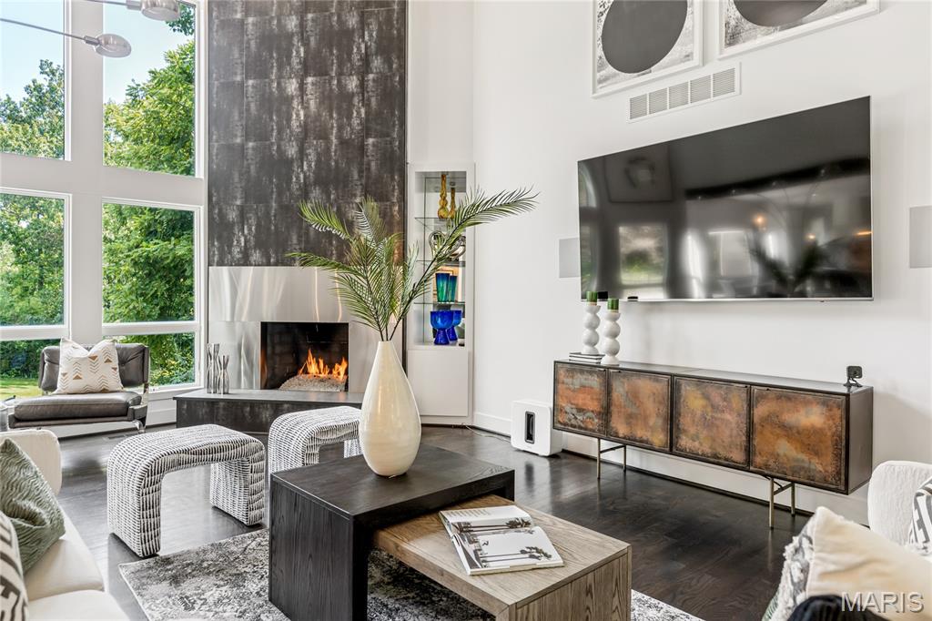 12826 Topping Manor Drive