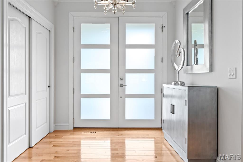 754 Southbrook Forest