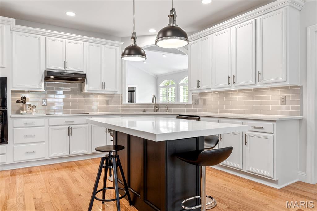 754 Southbrook Forest