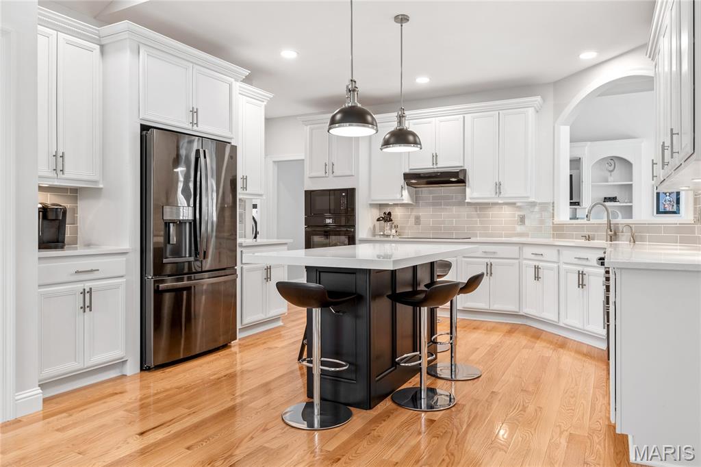 754 Southbrook Forest