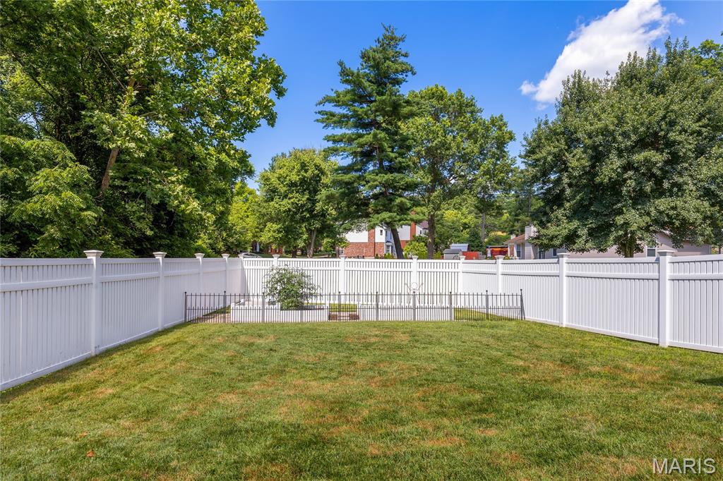 1305 Weidmann Estates Court