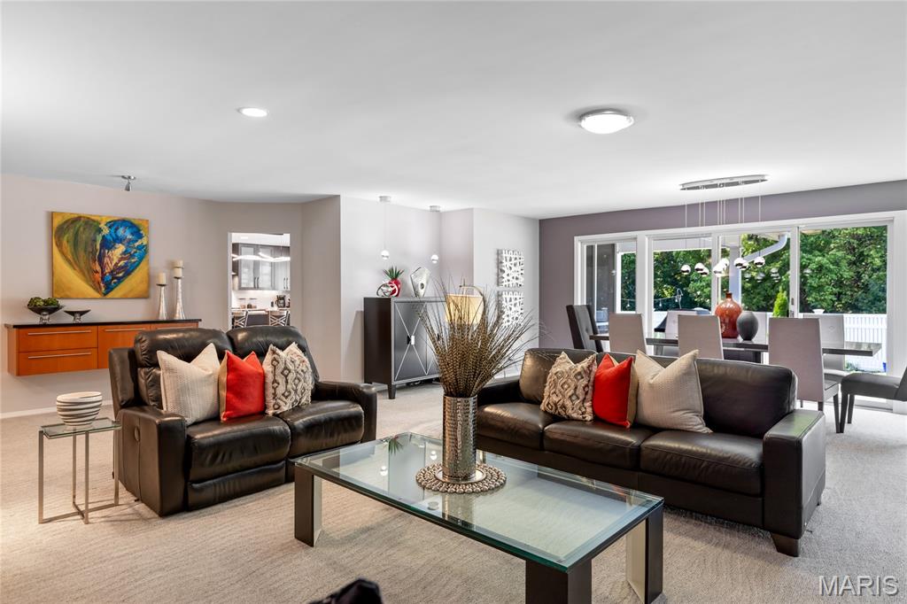 1305 Weidmann Estates Court