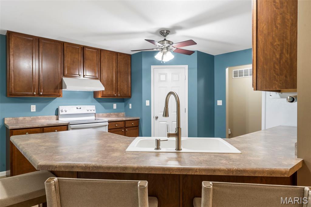 747 Springfield Drive