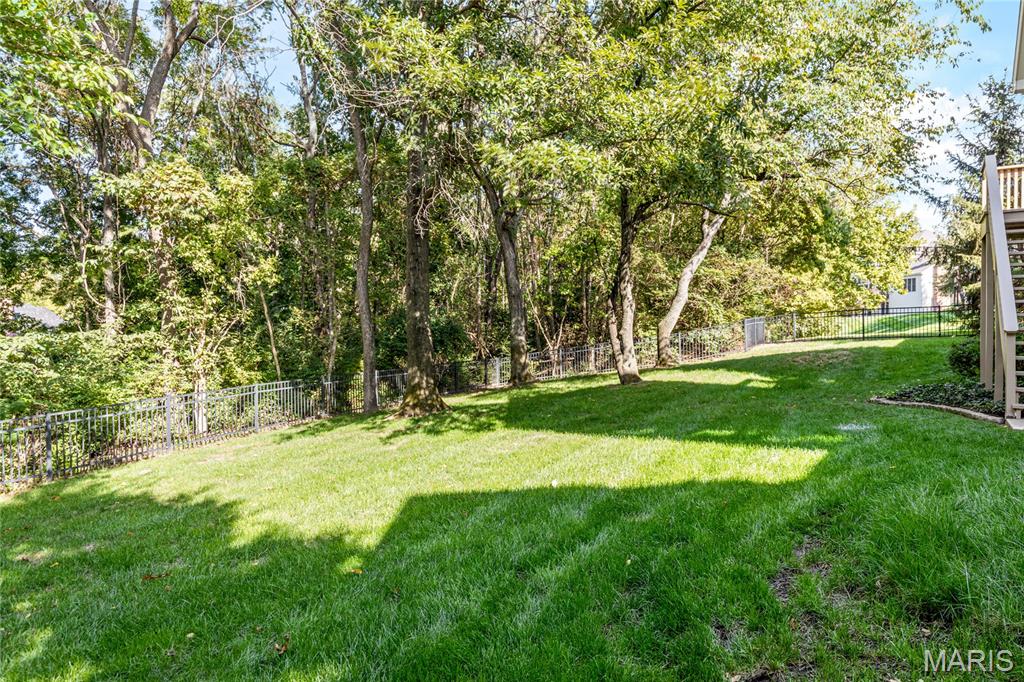 14265 Manderleigh Woods Drive
