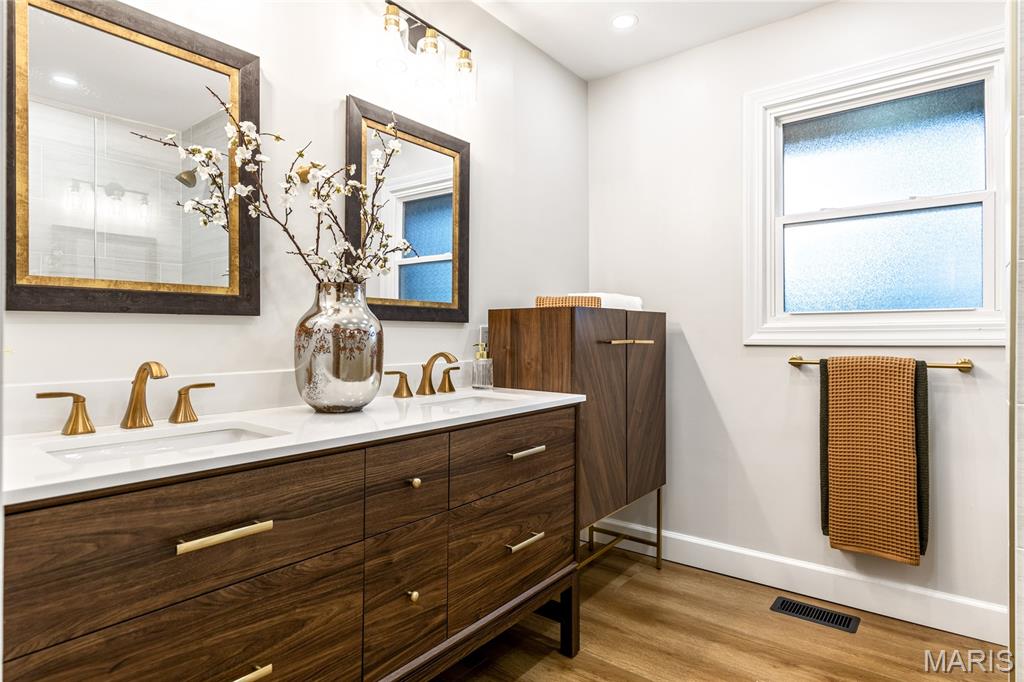 13250 Pinetree Lake Drive