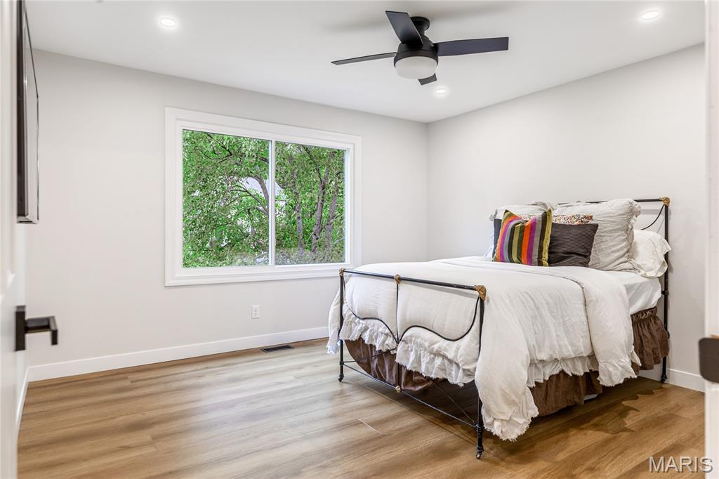 13250 Pinetree Lake Drive