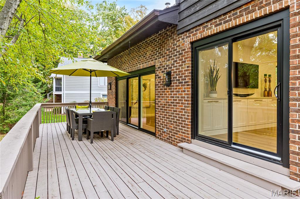 13250 Pinetree Lake Drive