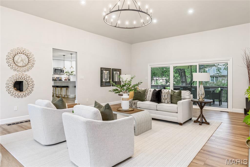 13250 Pinetree Lake Drive