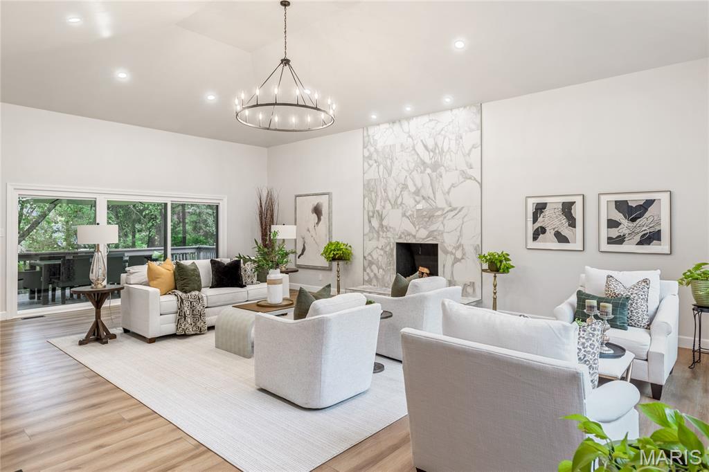 13250 Pinetree Lake Drive