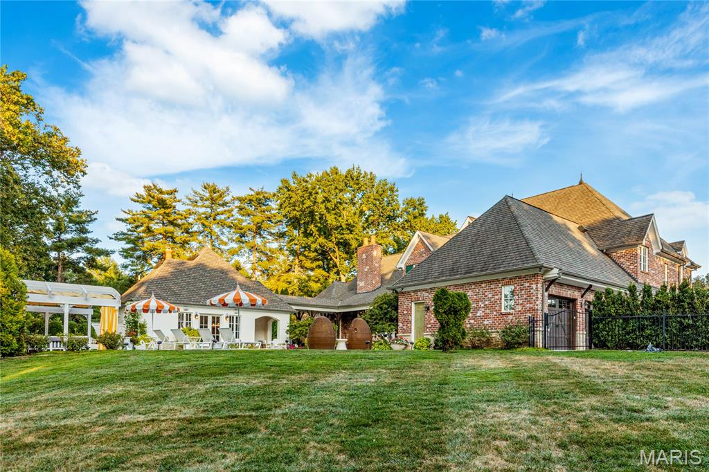 10 Ridgecreek