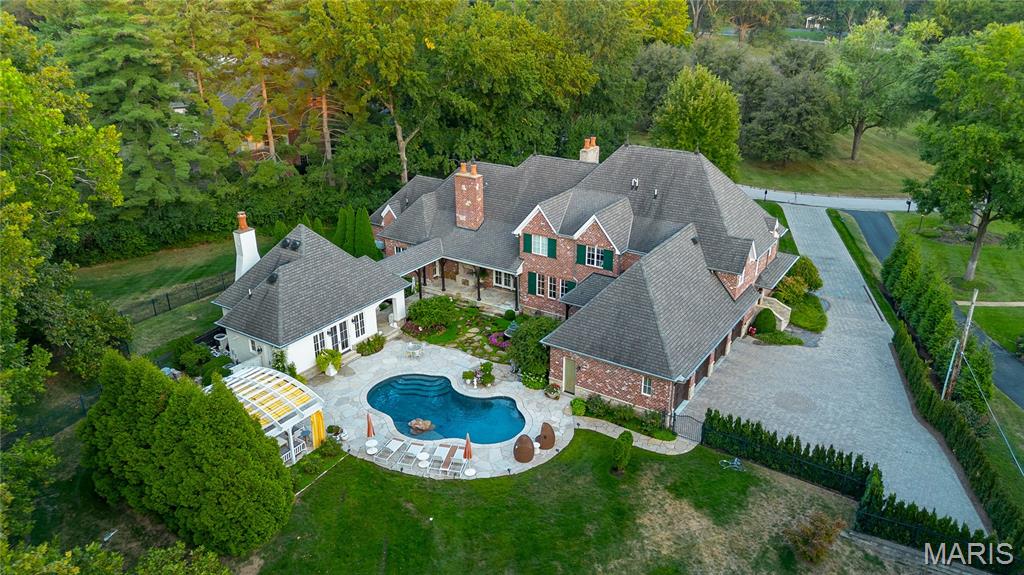 10 Ridgecreek
