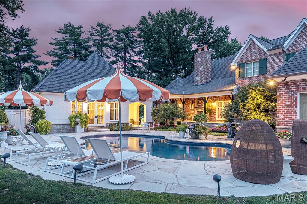 10 Ridgecreek