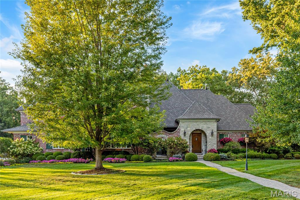 10 Ridgecreek