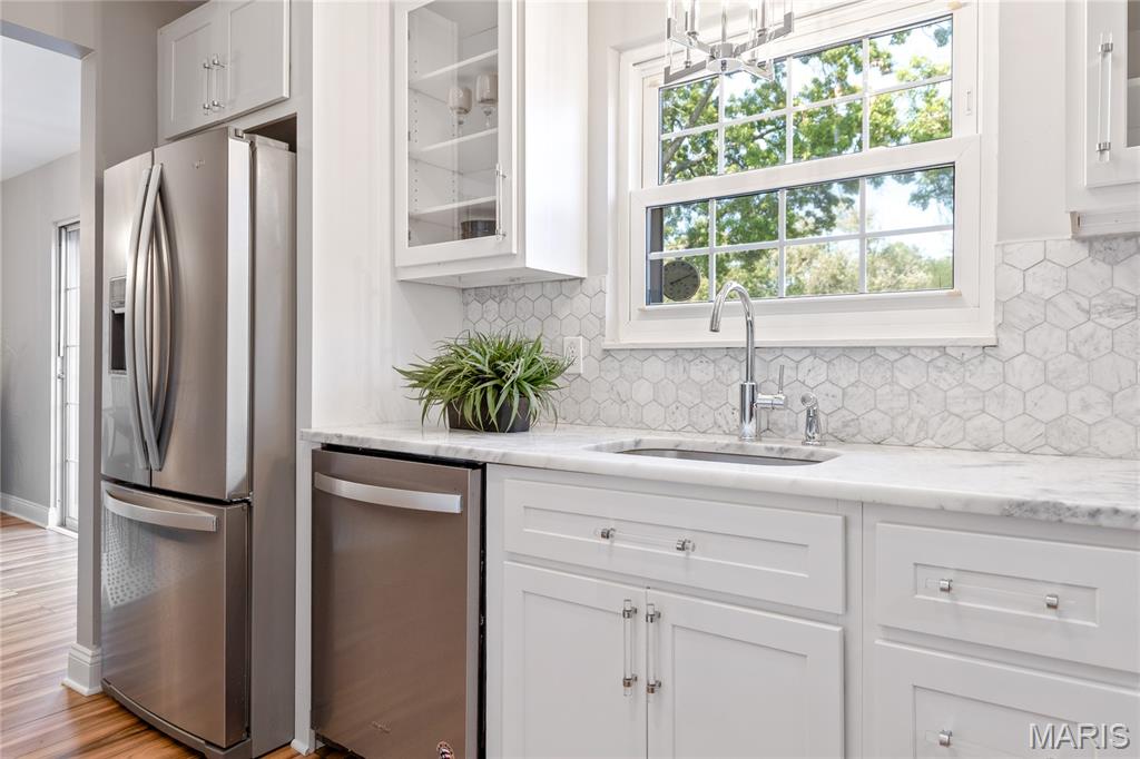 13515 Coliseum Drive