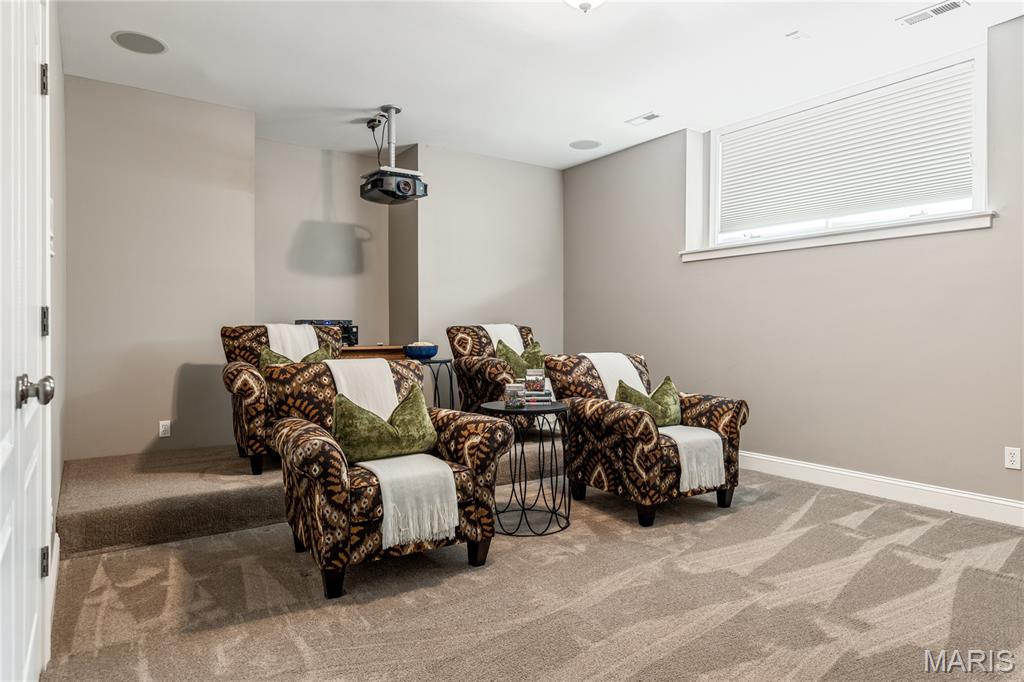11 Roclare Lane