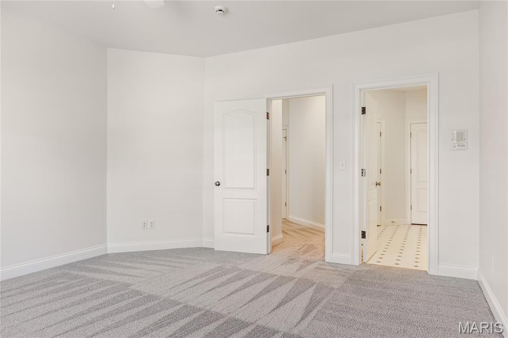 11 Roclare Lane
