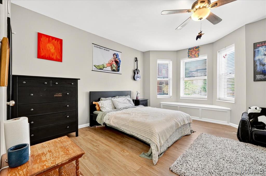 4512 McPherson Avenue Unit: 1W