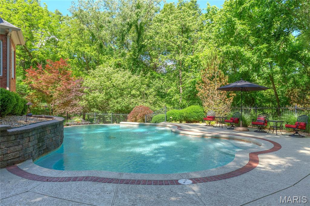 1105 Shepard Oaks Drive