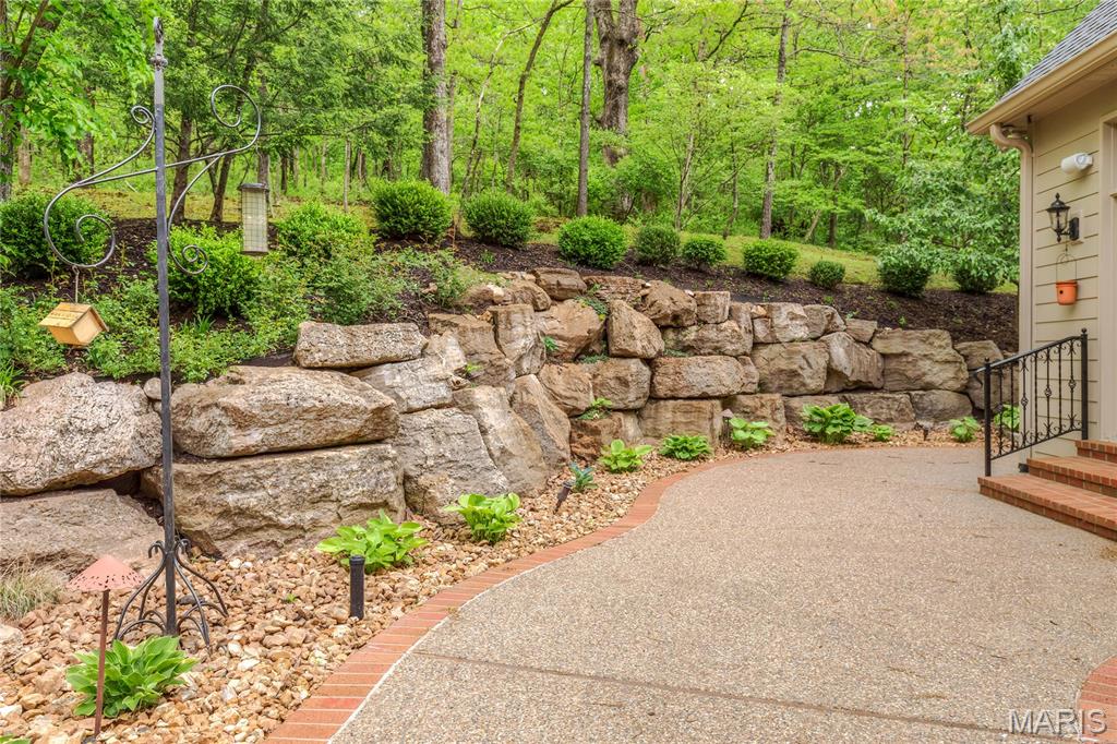 1105 Shepard Oaks Drive