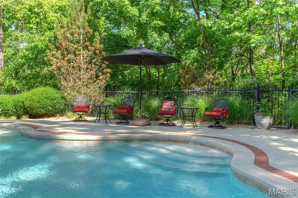 1105 Shepard Oaks Drive