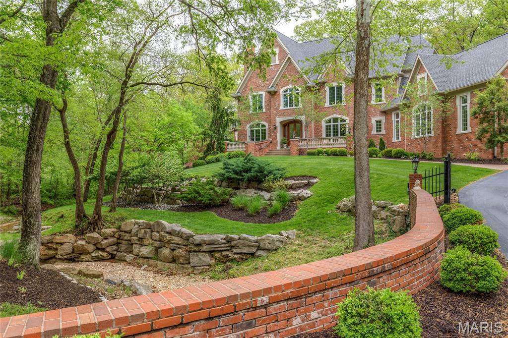 1105 Shepard Oaks Drive