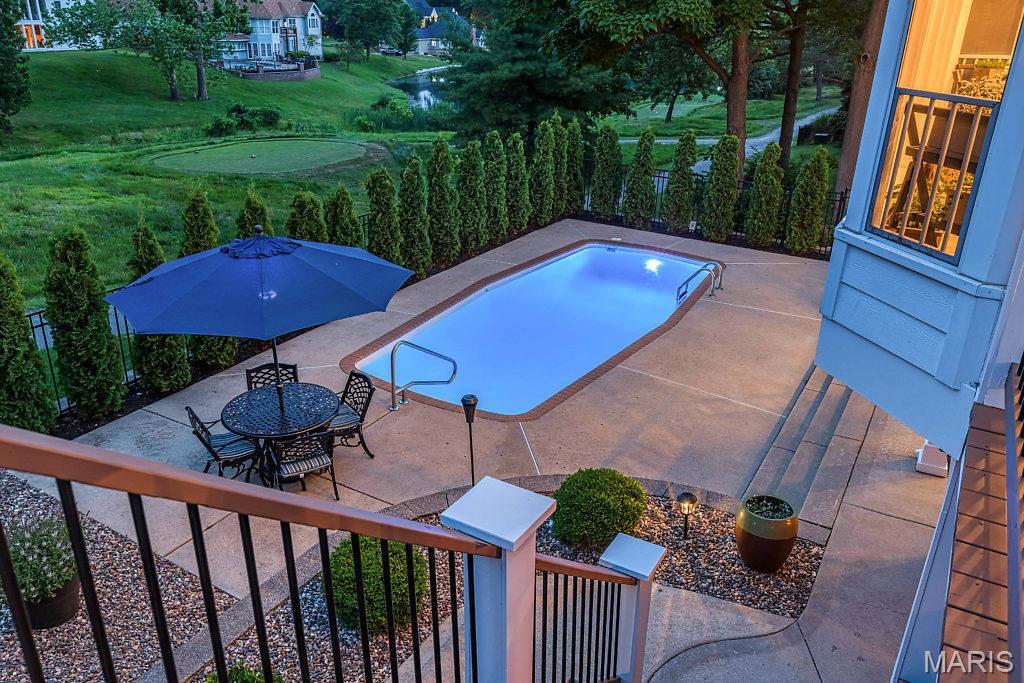 671 Clifden Drive