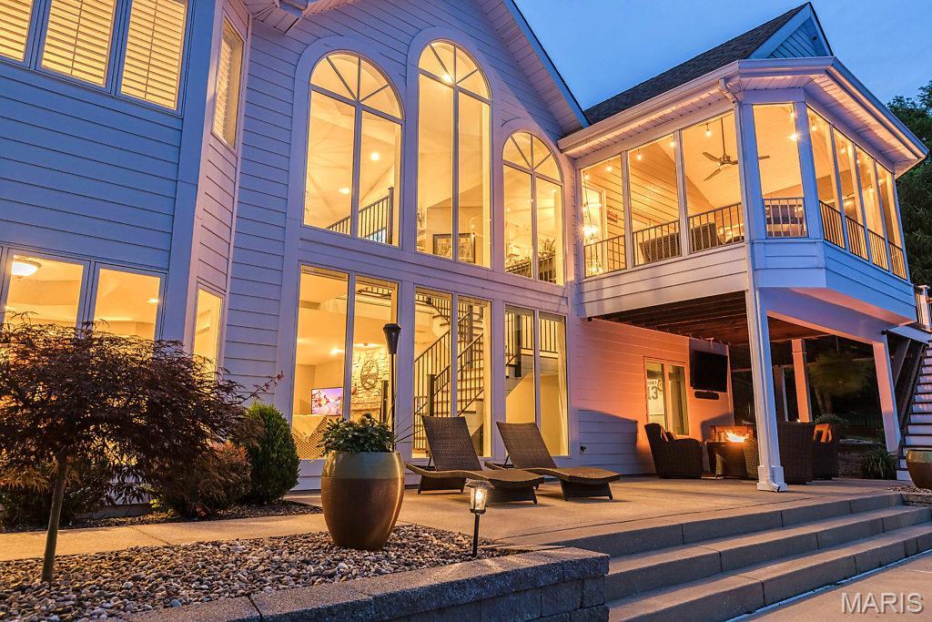 671 Clifden Drive