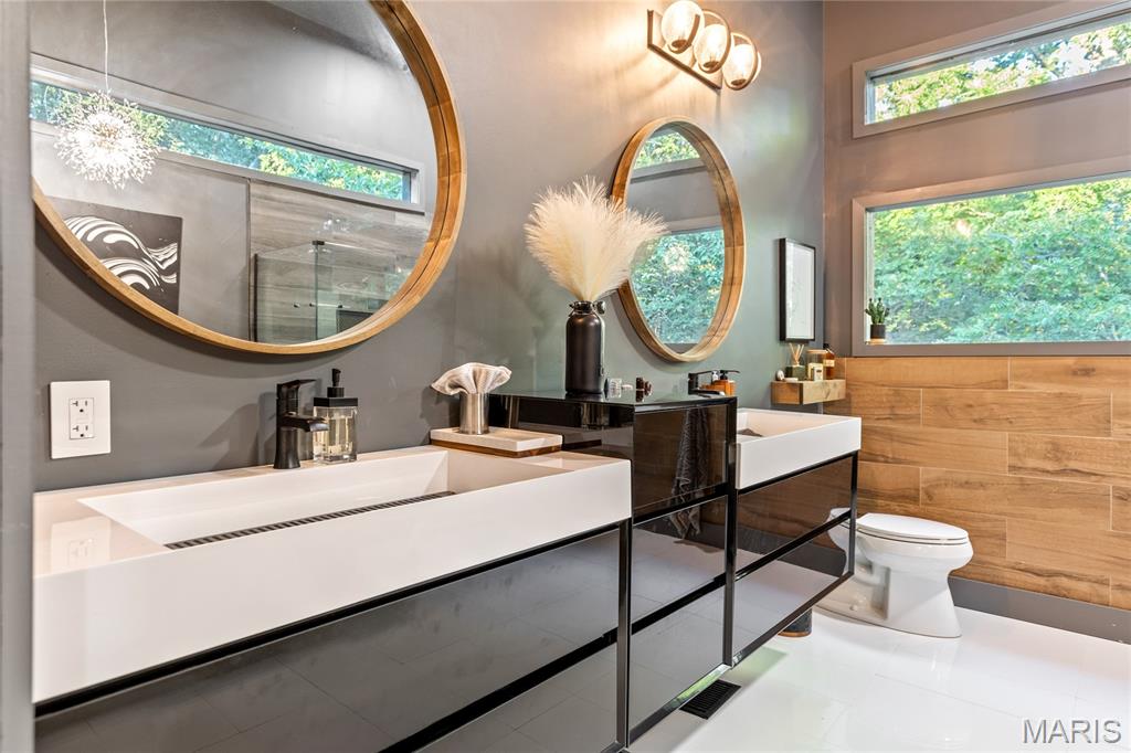 3732 Runnymede Drive