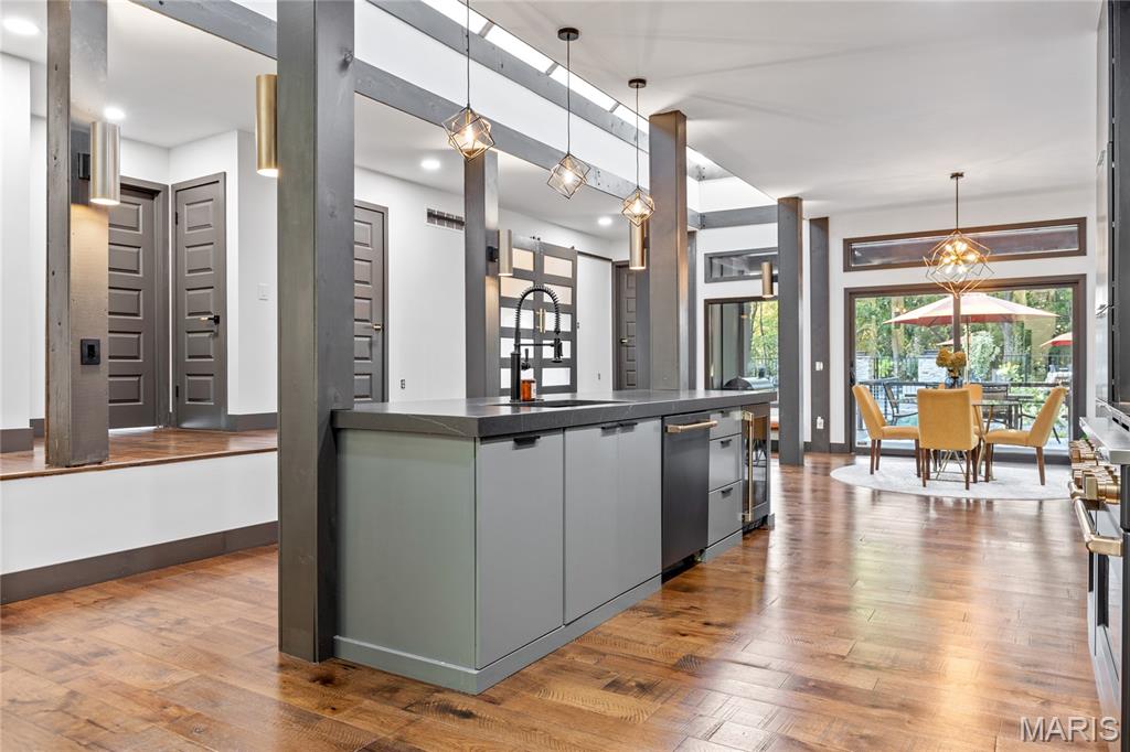 3732 Runnymede Drive