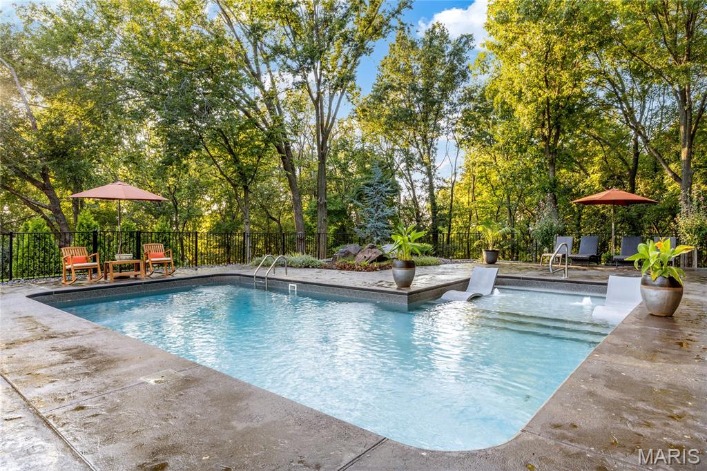 3732 Runnymede Drive