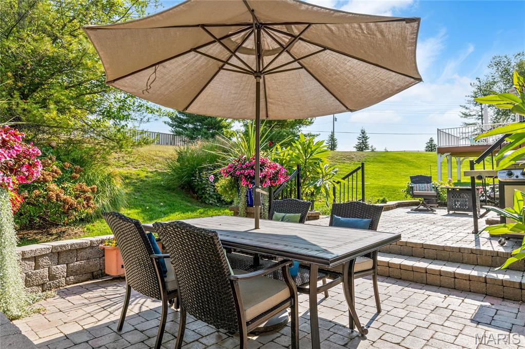 1504 Hollowbrook Drive