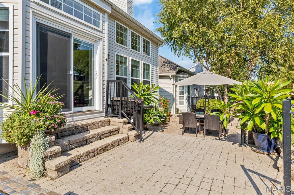 1504 Hollowbrook Drive