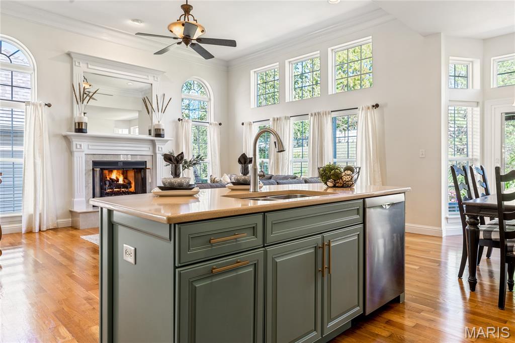 1504 Hollowbrook Drive