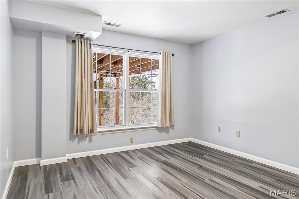 1302 Wellington View Place