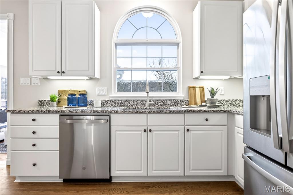 1302 Wellington View Place