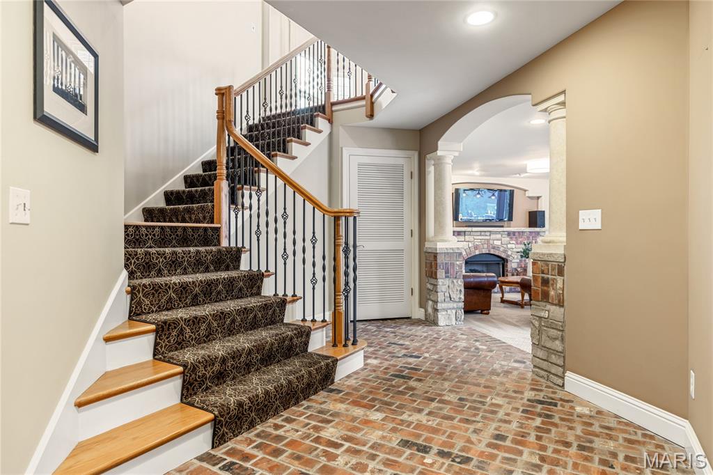 4489 Austin Valley Court