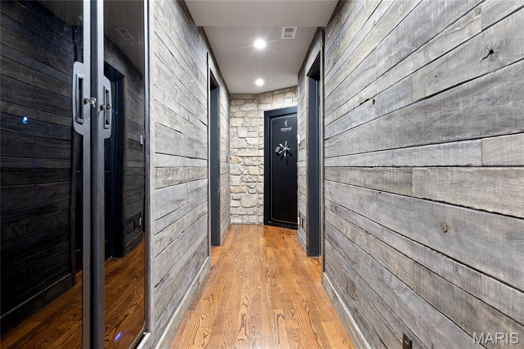 24 Williamsburg Estates Drive