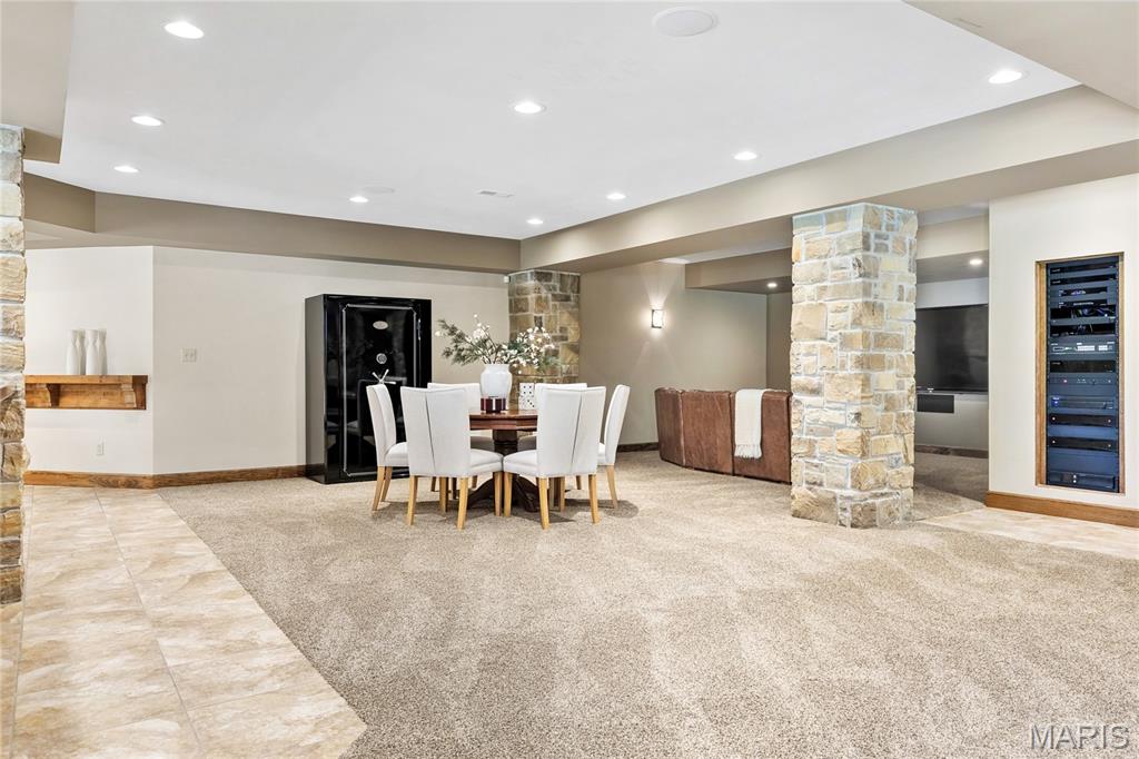 1015 Claymark Drive