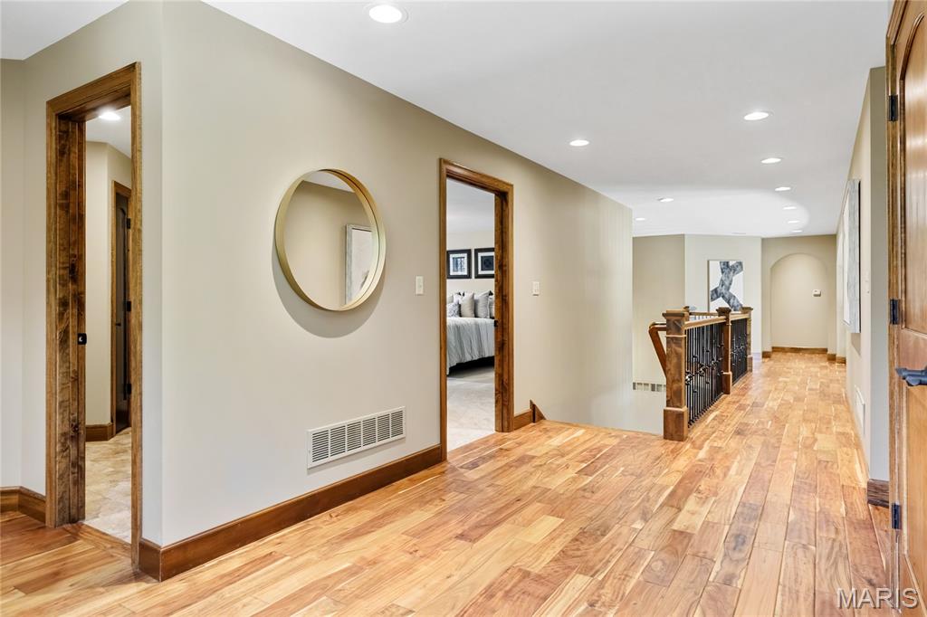 1015 Claymark Drive