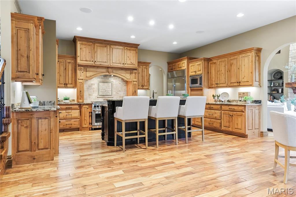 1015 Claymark Drive