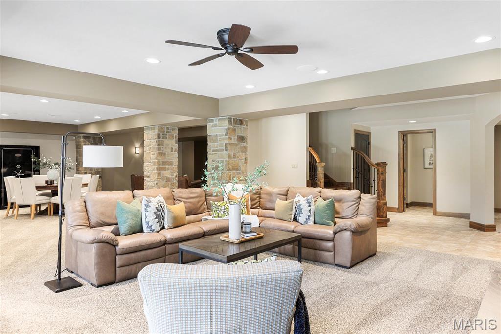 1015 Claymark Drive