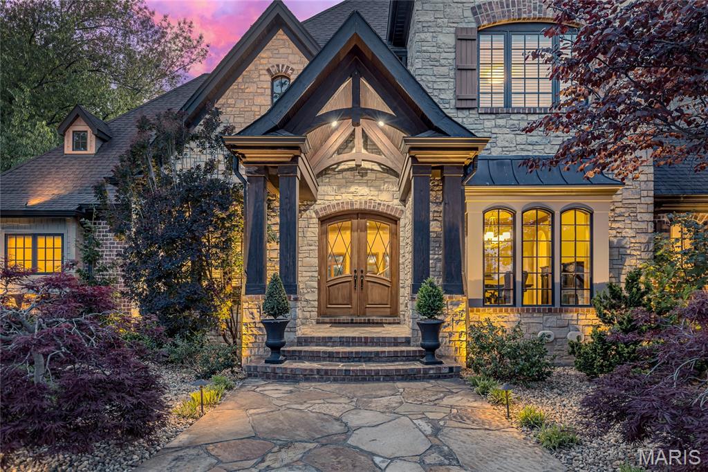 1015 Claymark Drive