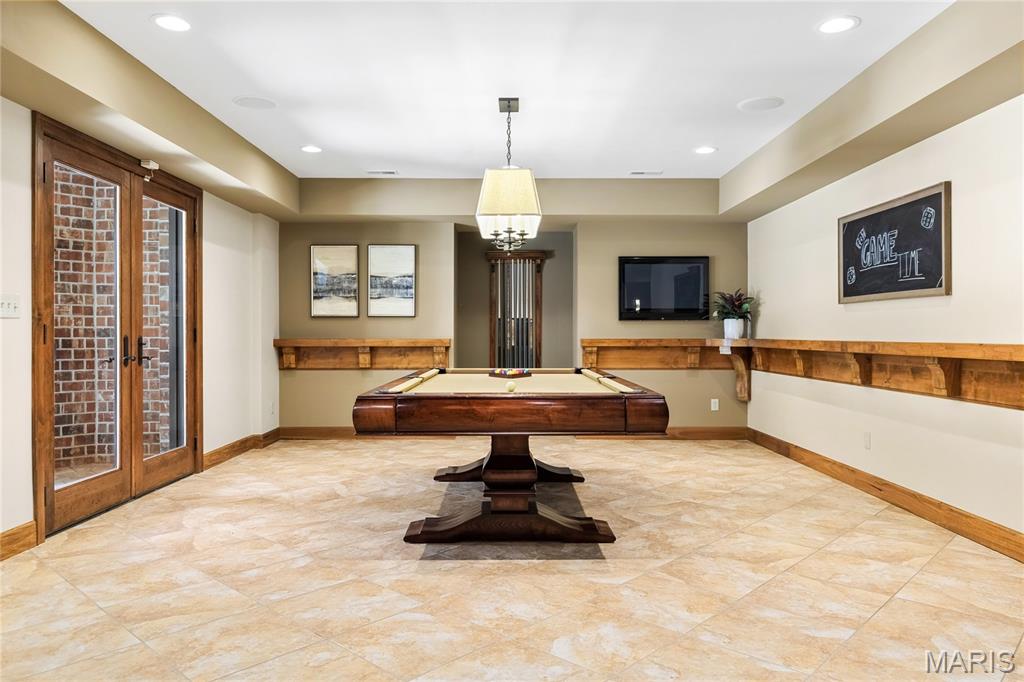 1015 Claymark Drive