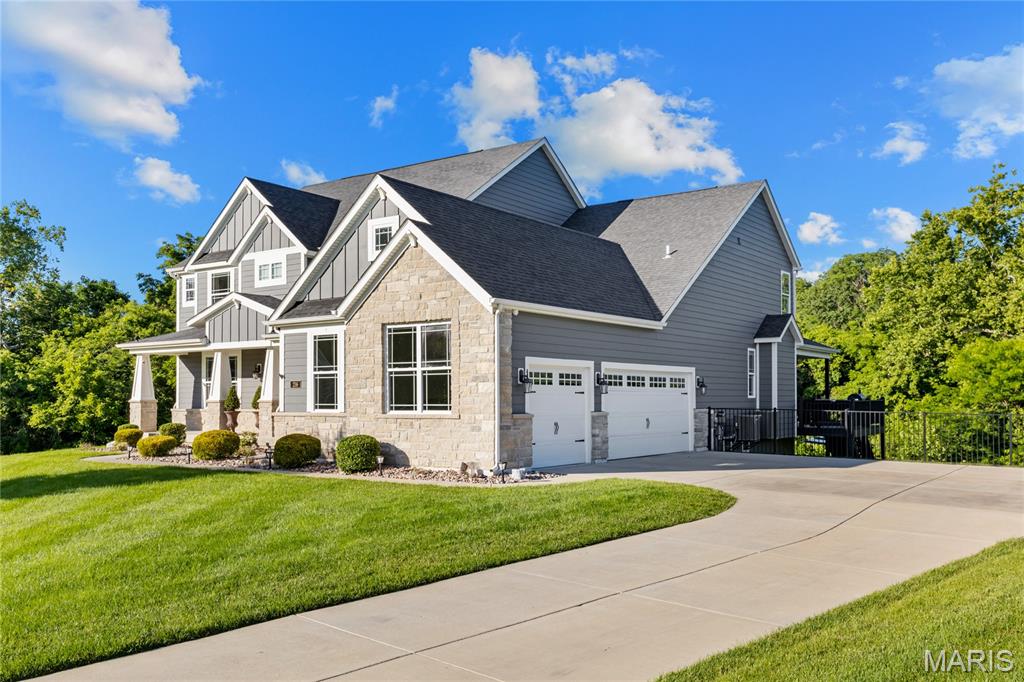 216 Westleigh Court