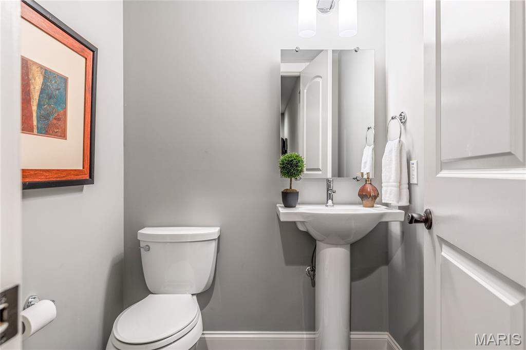 1007 Devonworth Manor Way