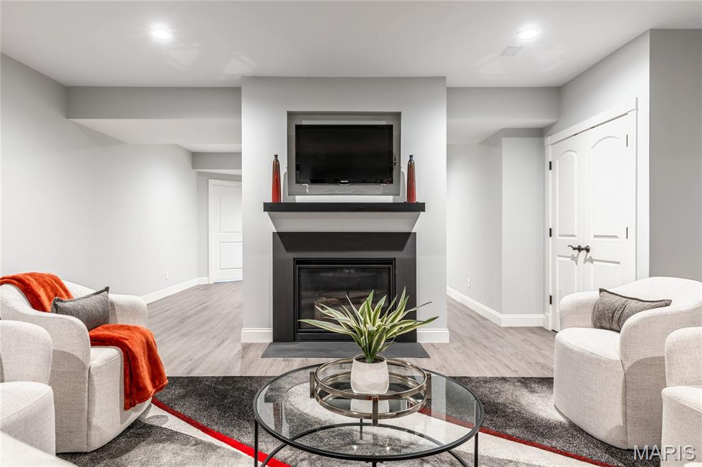 1007 Devonworth Manor Way