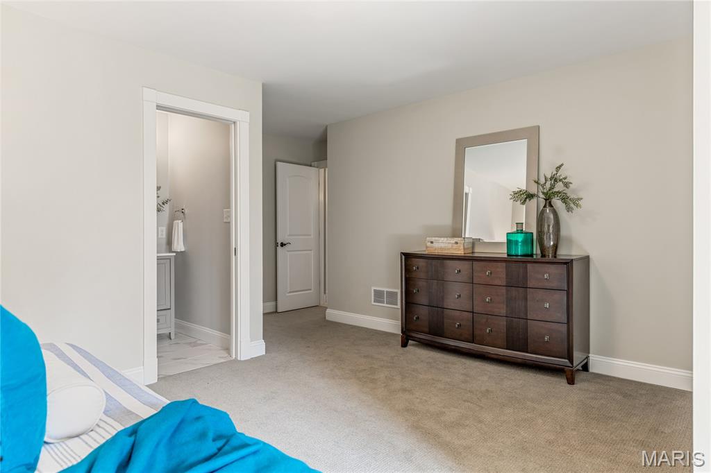 1007 Devonworth Manor Way